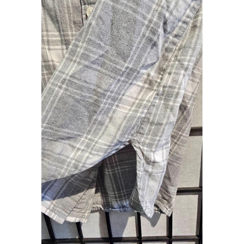 OLD NAVY Womens Classic Shirt Size M Heather Grey/White Plaid Long Sleeve Casual - Picture 4 of 7